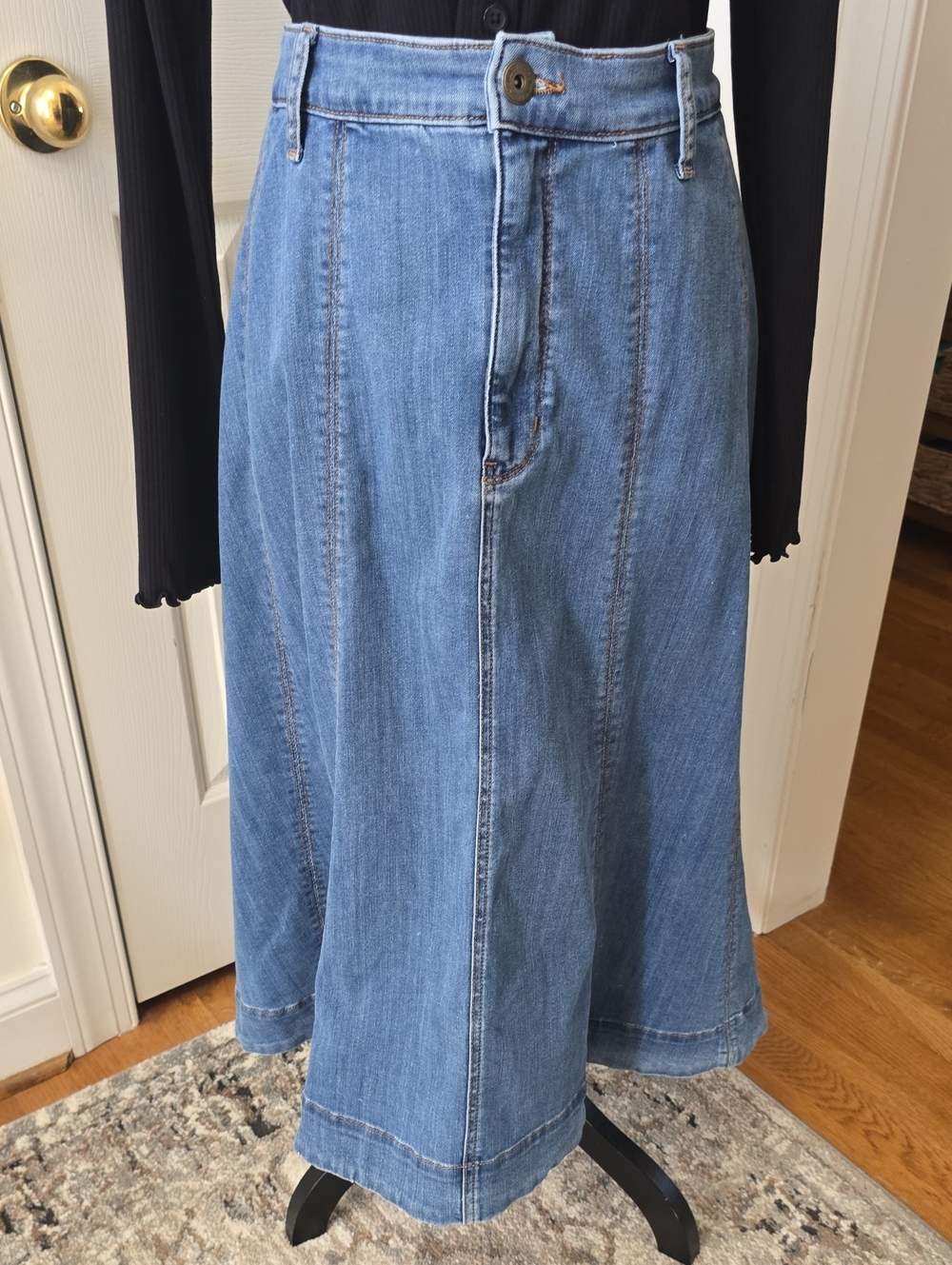 ST. JOHN'S BAY BRAND WOMEN'S PLUS SIZE DENIM SKIRT SIZE 18W